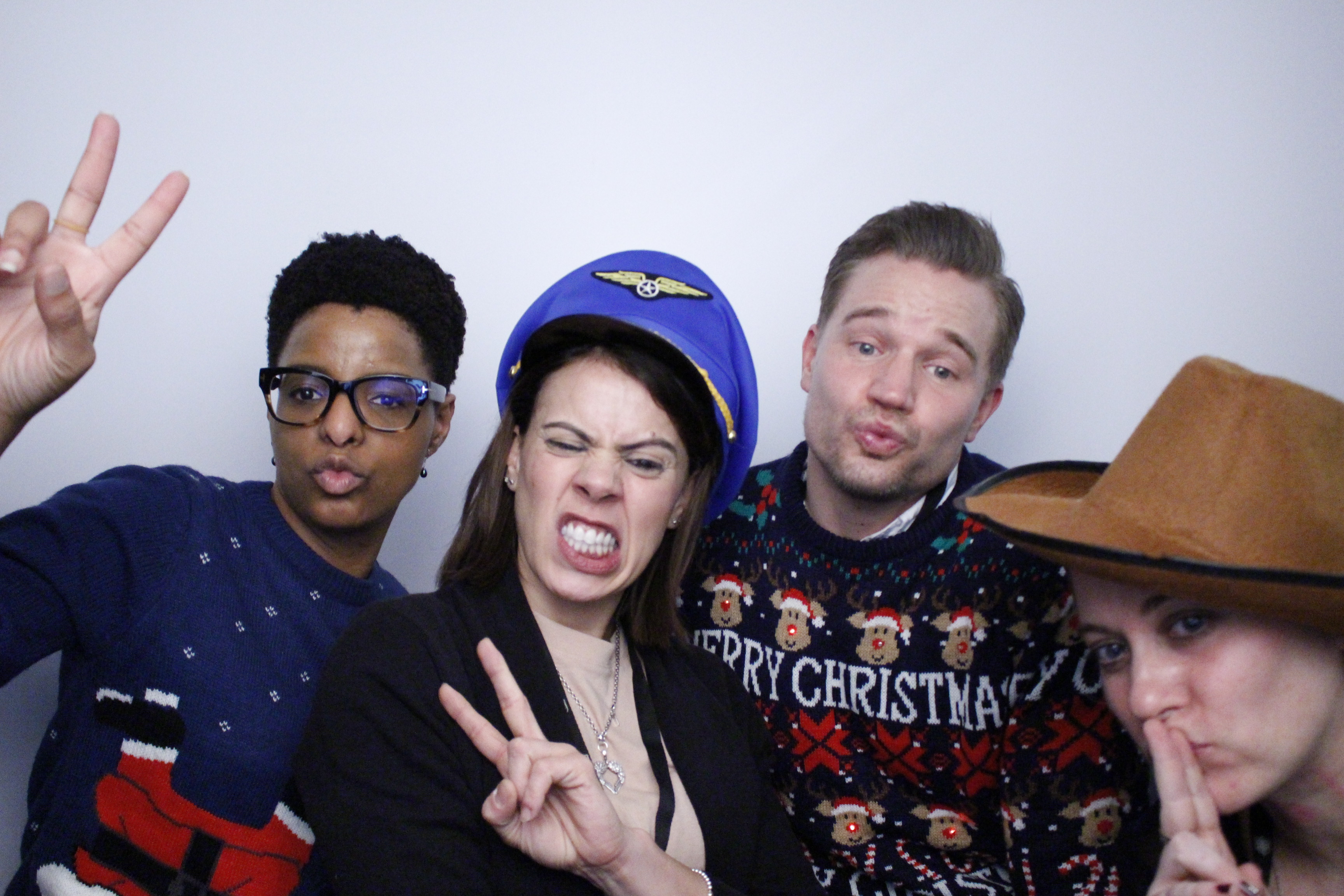 Hult EMBA Year 1 Christmas Dinner | View more photos from the event at gallery.myphotoboothexperience.co.uk/u/MyPhotoBoothExperienceLtd/Hult-EMBA-Year-1-Christmas-Dinner